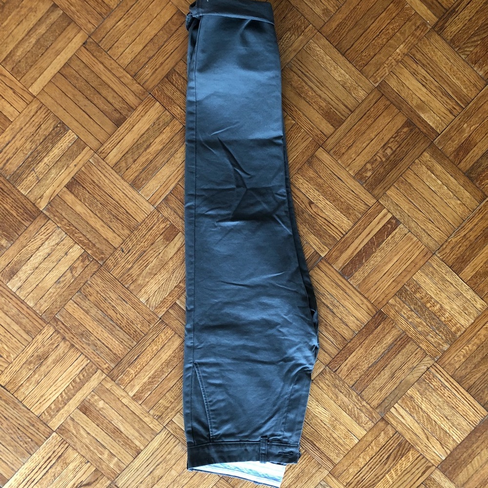 J.Crew Essential 484 Slim-Fit Broken-In Chino - Picture 7 of 8